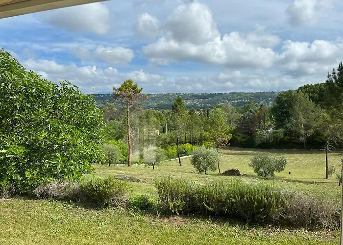 Belle Villa Avec Jardin Piscine Et Salle De Sport